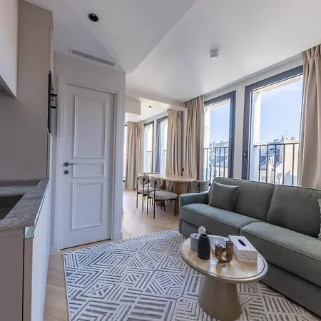 Quartier Libre Opera Aparthotel 5*